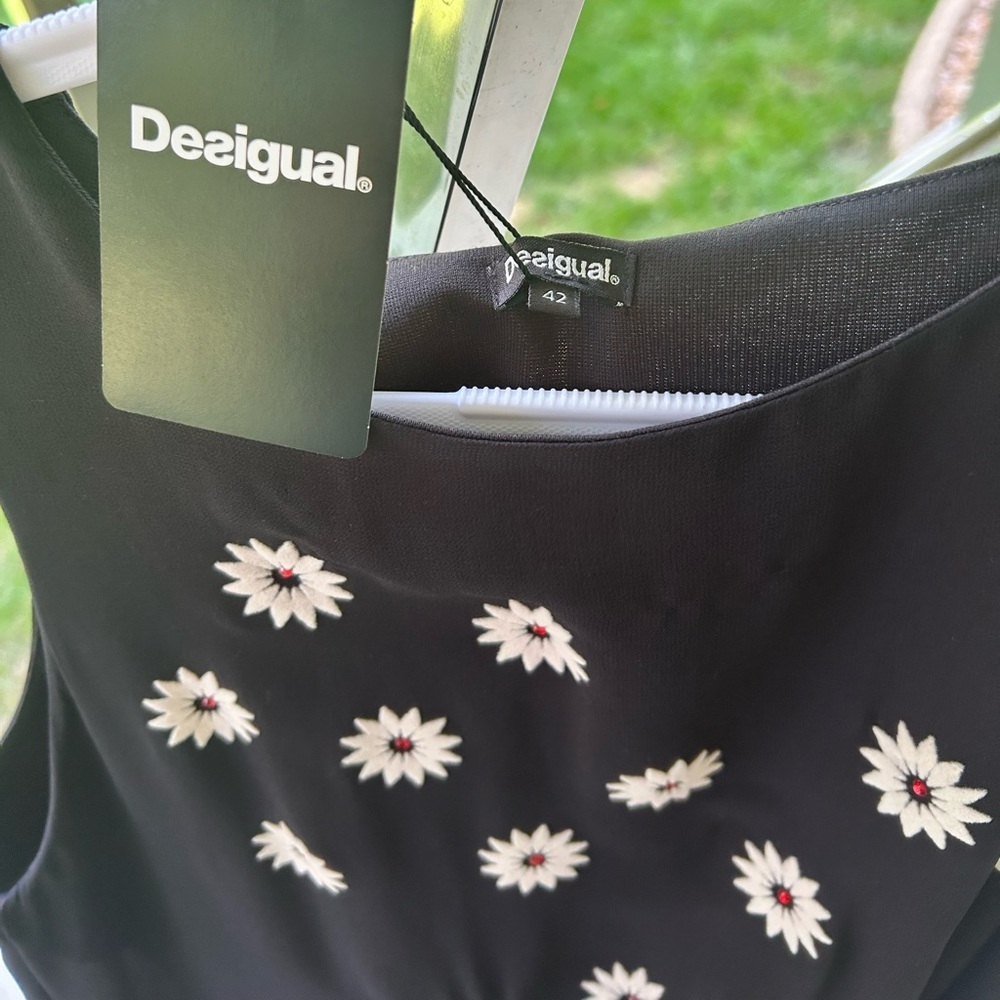 NWT- Desigual CorDoba Shift Dress. Featuring intricate floral embroider. - Picture 6 of 12